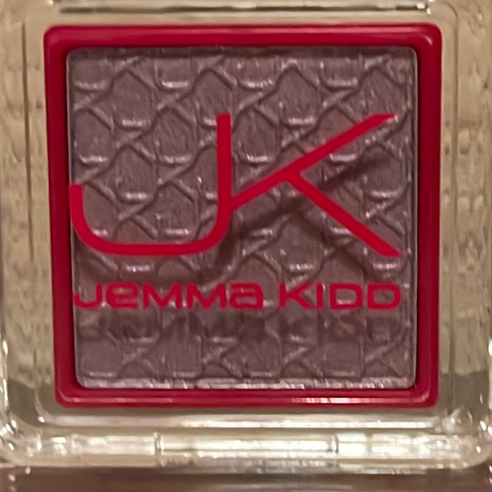 Jemma Kidd hi design Eyeshadow ~ Sashay 07